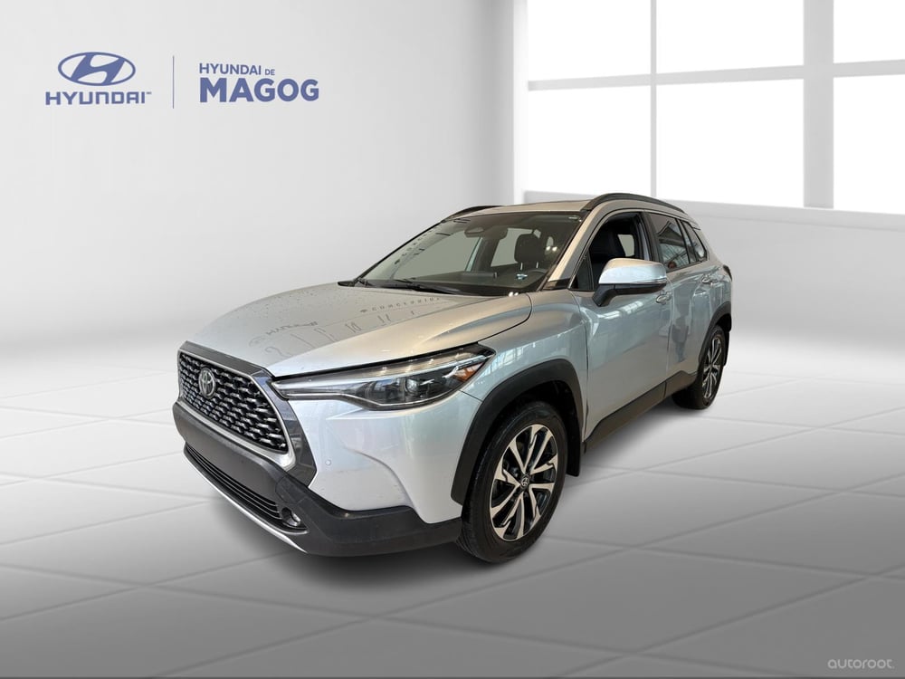 Toyota Corolla Cross 2023 usagé à vendre (HYMR0940A)