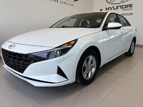 Hyundai Elantra Essential 2022