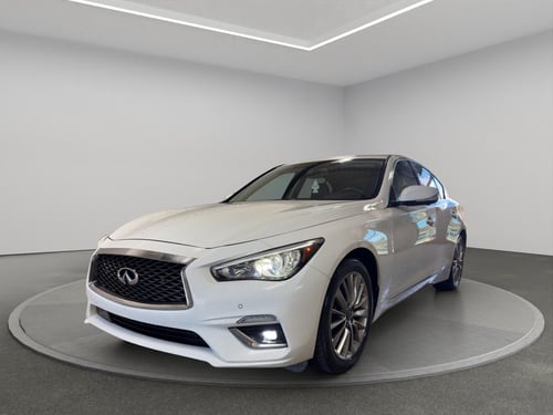 Infiniti Q50 Luxe 2021