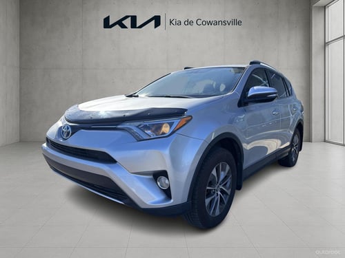 Toyota RAV4 Hybrid XLE 2016