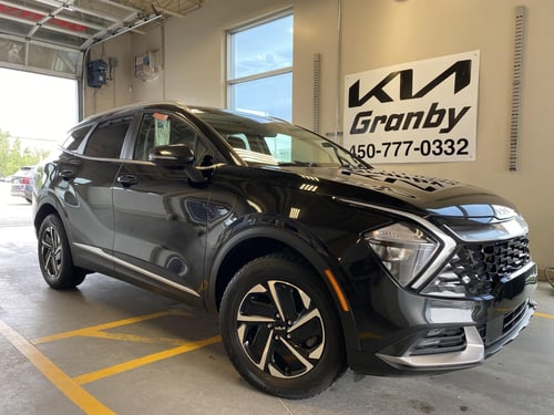 Kia Sportage EX Hybrid 2023