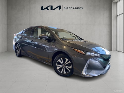 Toyota Prius Prime Base 2018