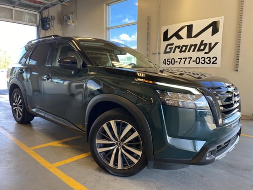 Nissan Pathfinder Platinum 2022
