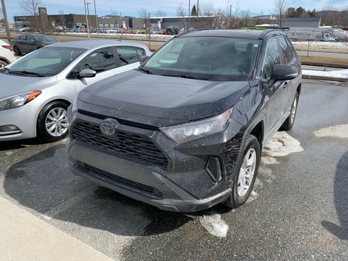 Toyota Rav4 LE Hybrid 2019