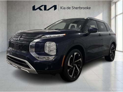 Mitsubishi Outlander SE 2022