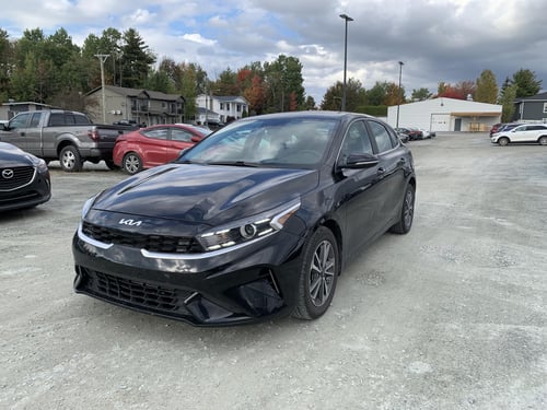Kia Forte5 EX 2024