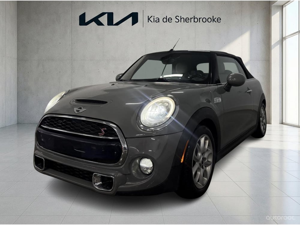 Mini Convertible 2017 usagé à vendre (KISV0144A)