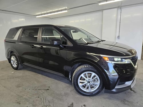Kia Carnival LX 2022