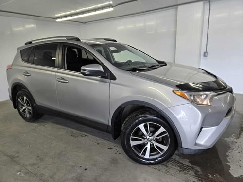 Toyota Rav4 LE 2018