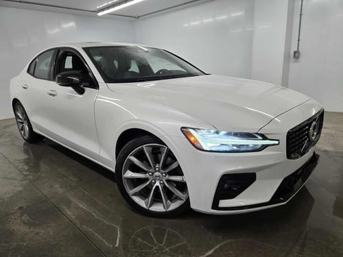 Volvo S60 Momentum 2021