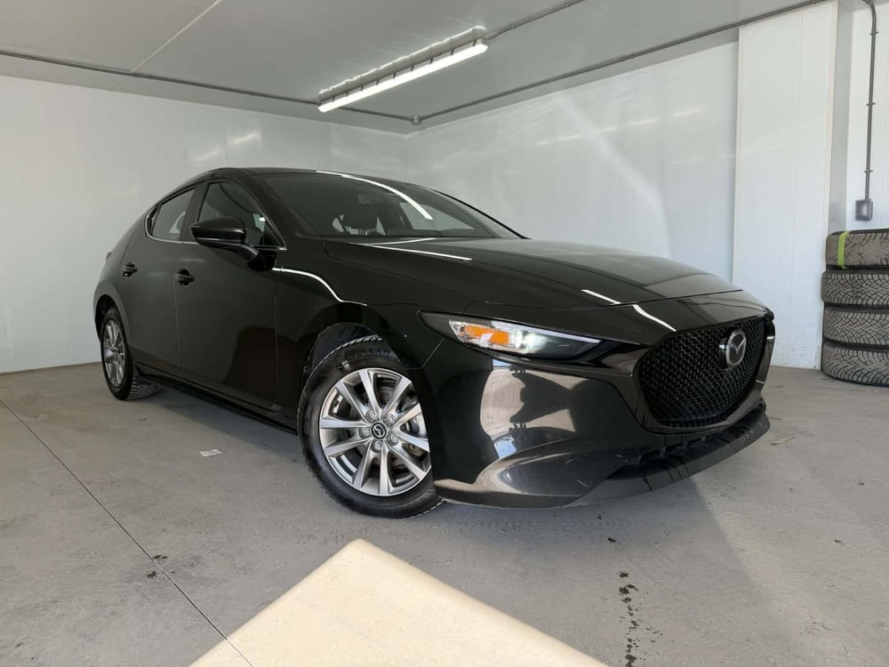 Mazda Mazda3 2024 usagé à vendre (KIM00837)