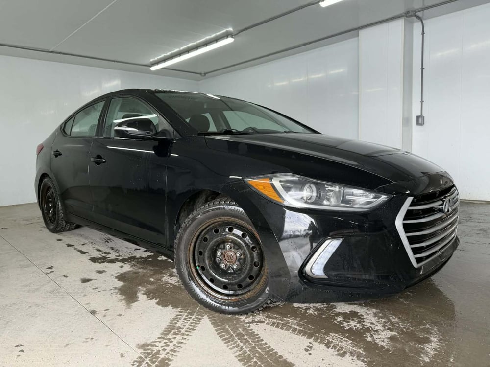 Hyundai Elantra 2018 usagé à vendre (KIM00873)