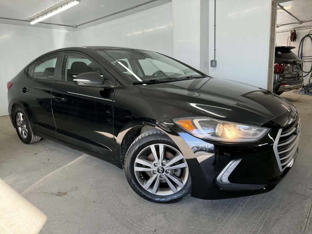 Hyundai Elantra 2018 usagé à vendre (KIM00873)