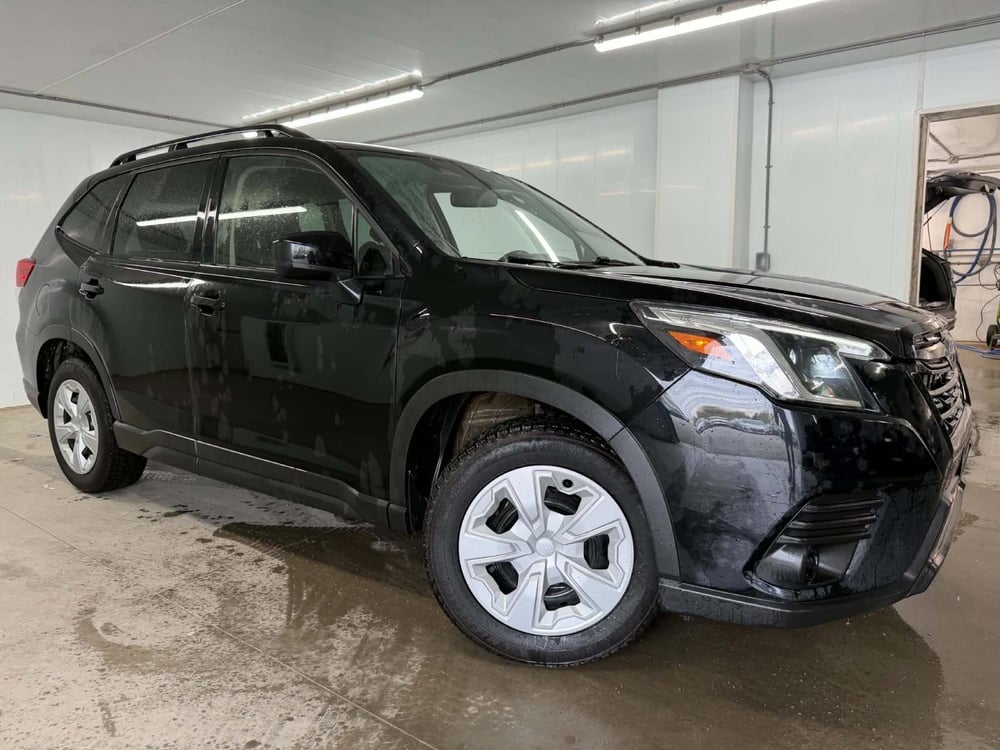 Subaru Forester 2023 usagé à vendre (KIM00924)