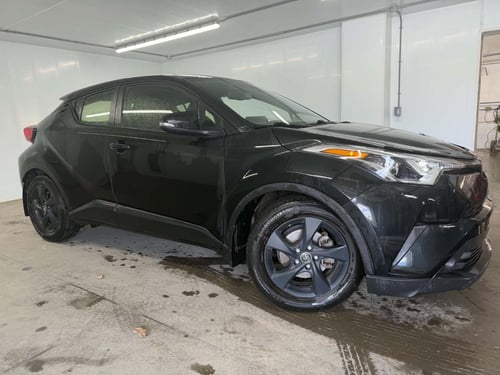 Toyota C-HR XLE 2019