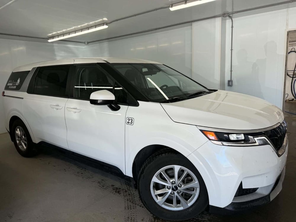 Kia Carnival 2024 usagé à vendre (KIM00951)