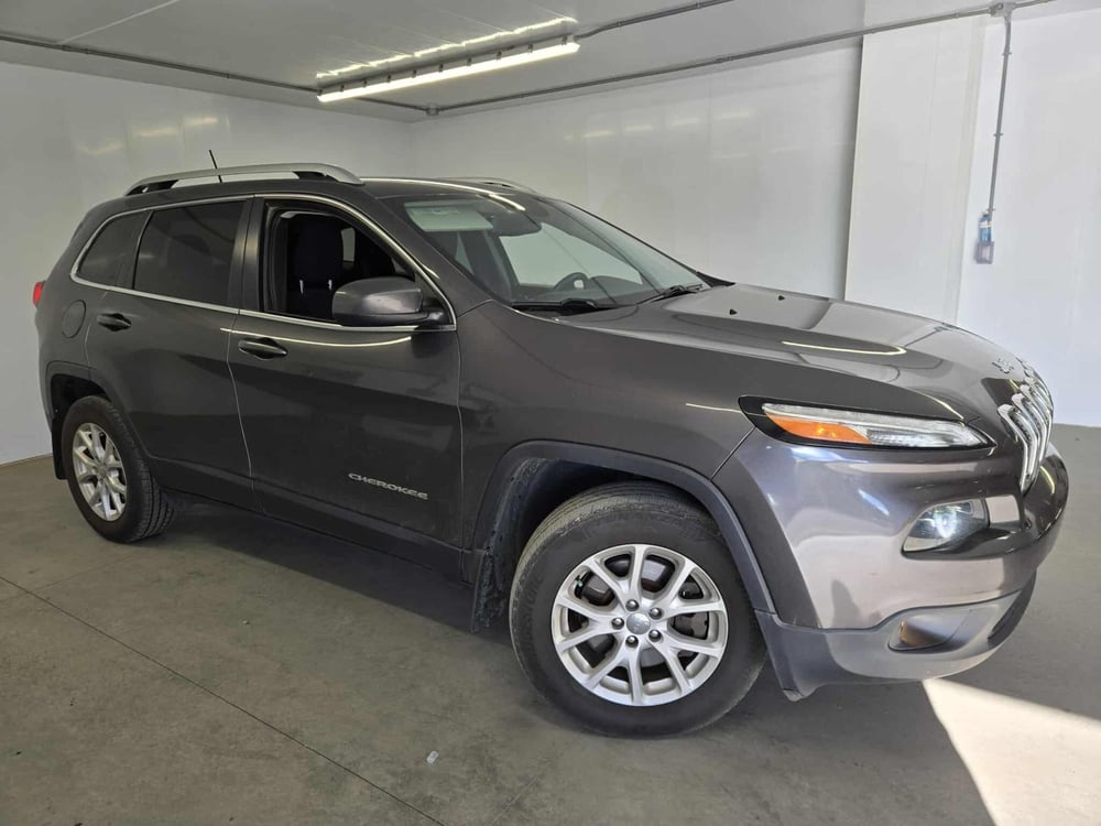 Jeep Cherokee 2017 used for sale (KIMT0106A)