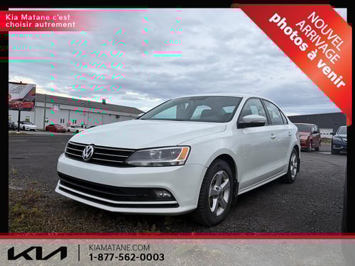 Volkswagen Jetta Sedan Trendline + 2015