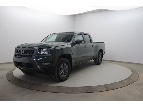 Nissan Frontier sv 2025