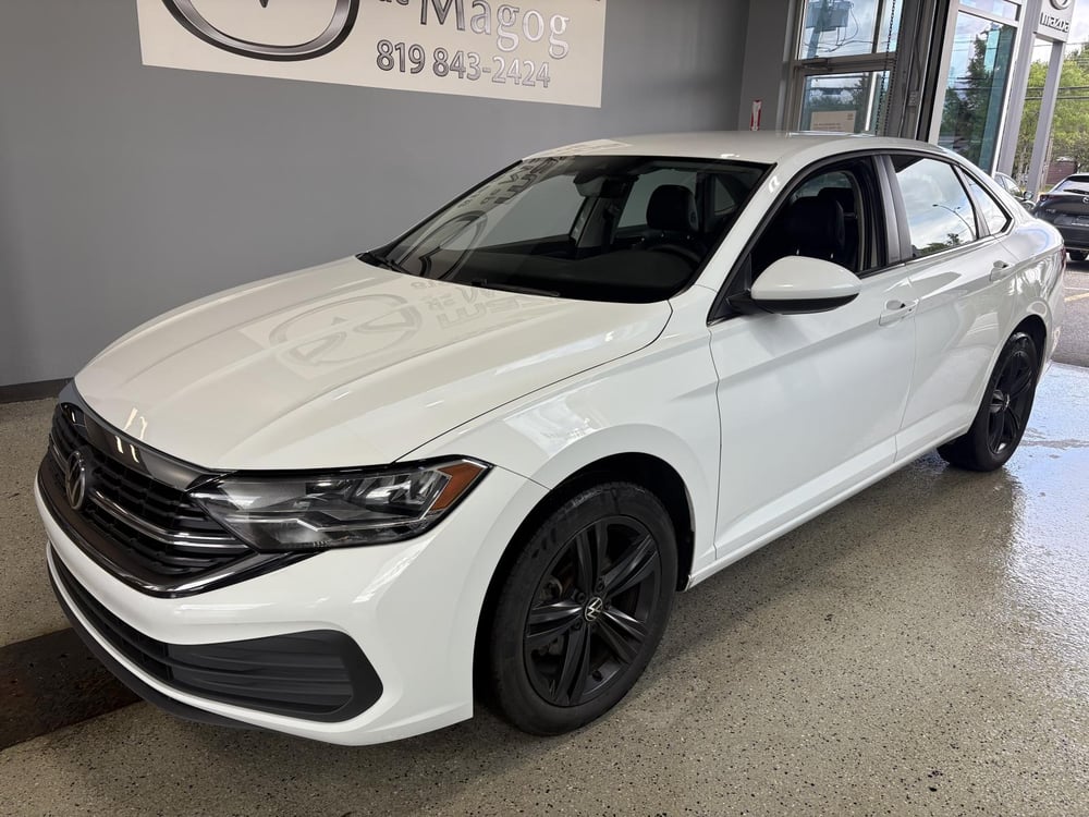 Volkswagen Jetta 2023 usagé à vendre (MAM00756)