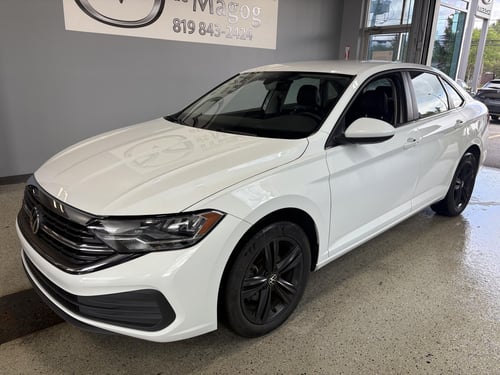 Volkswagen Jetta Comfortline 2023