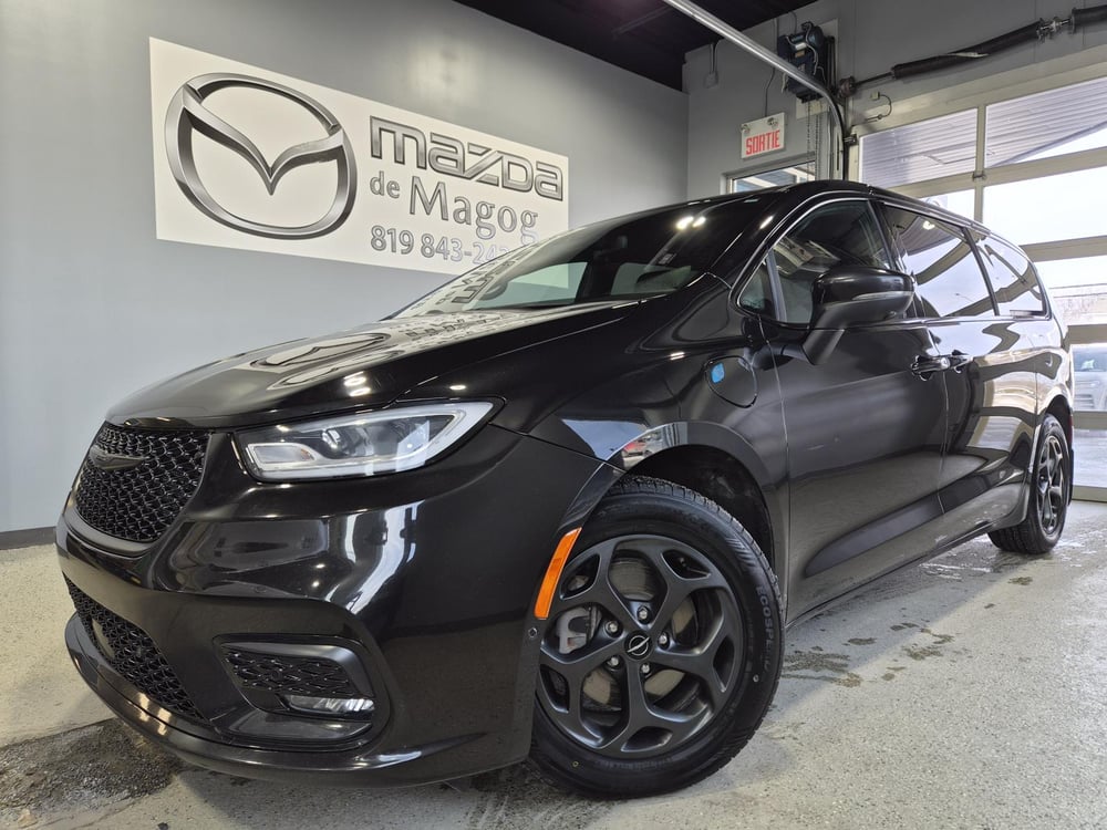 Chrysler Pacifica 2023 used for sale (MAM00993)