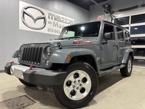 Jeep Wrangler Unlimited Sahara 2014