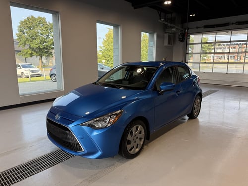 Toyota Yaris Base 2020