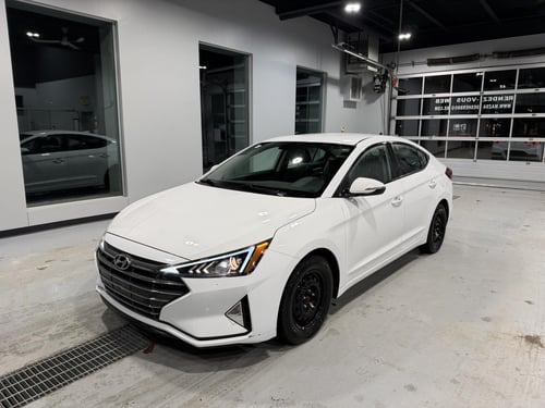 Hyundai Elantra Preferred 2020