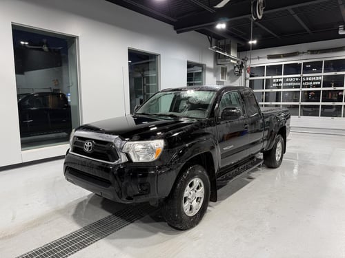 Toyota Tacoma Base 2015