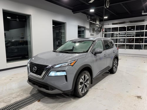 Nissan Rogue SV 2022