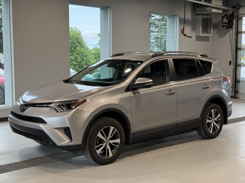 Toyota Rav4 LE 2018
