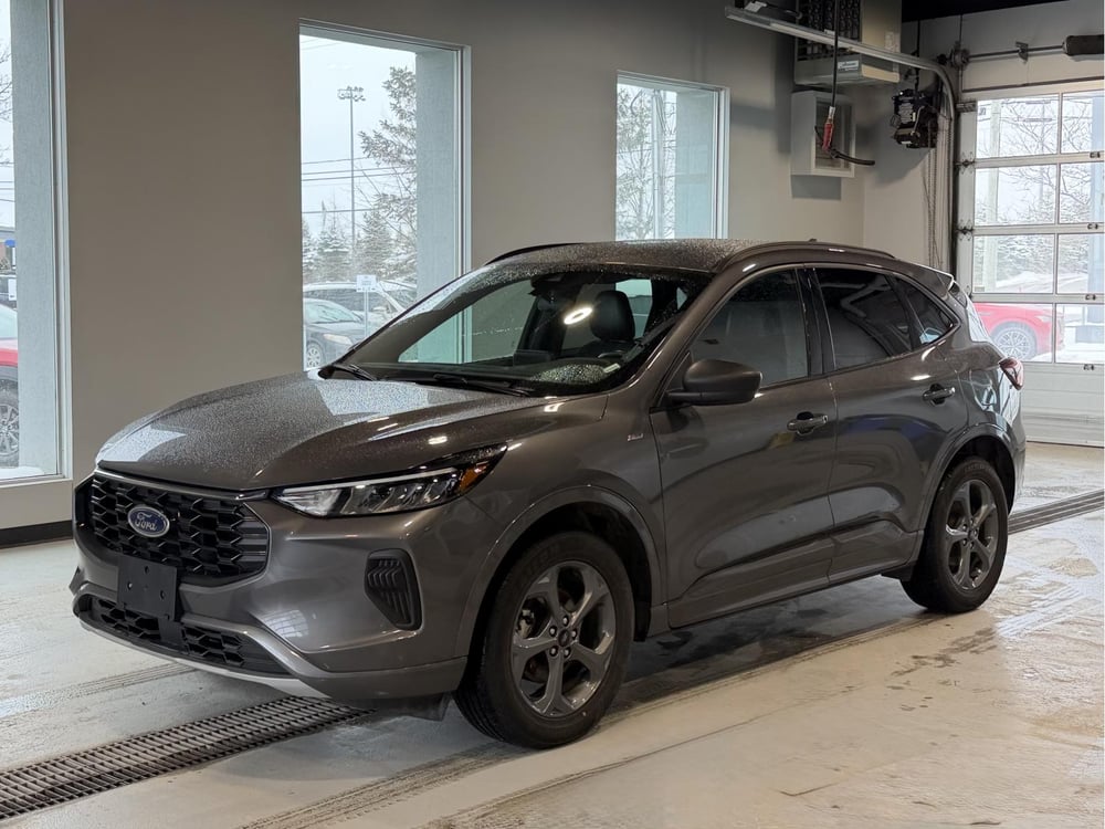 Ford Escape 2023 usagé à vendre (MAS00813)