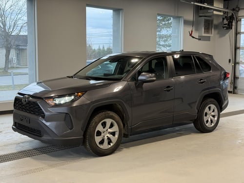 Toyota Rav4 LE 2022