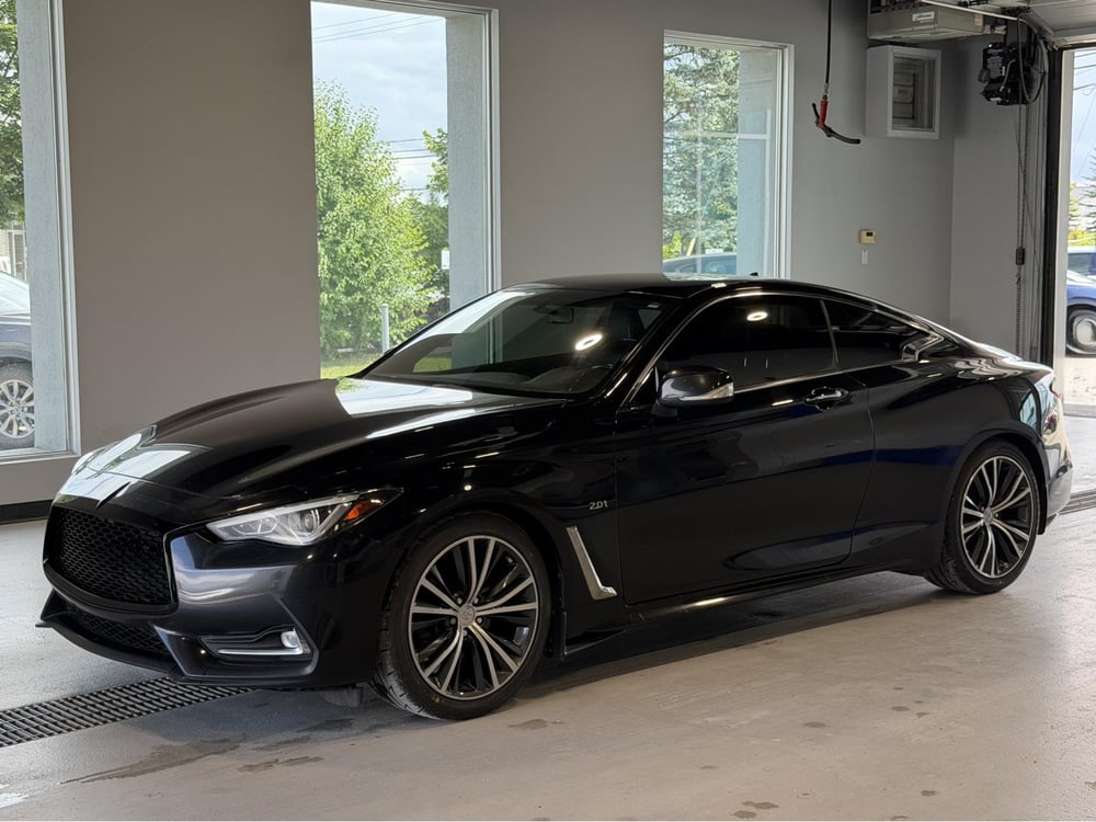 Infiniti Q60 2018 used for sale (MAS00878A)