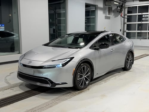 Toyota Prius Limited 2023