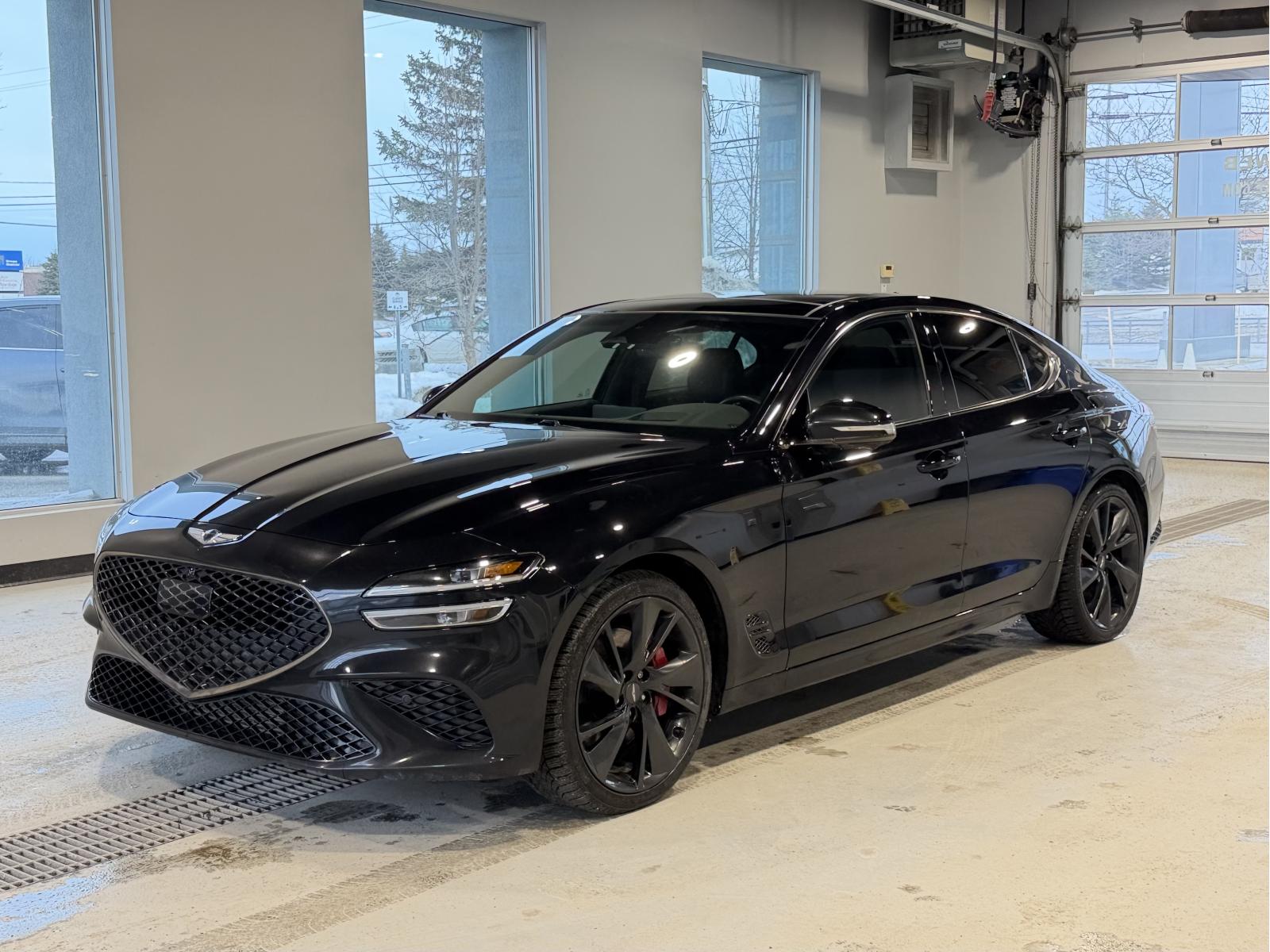 2023 Genesis G70 Sport 3.3T thumbnail 2