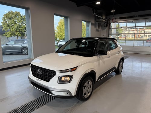 Hyundai Venue Essential 2024
