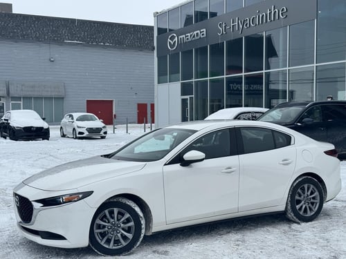 Mazda Mazda3 GX 2024