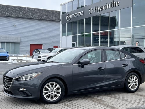 Mazda Mazda3 GS 2015