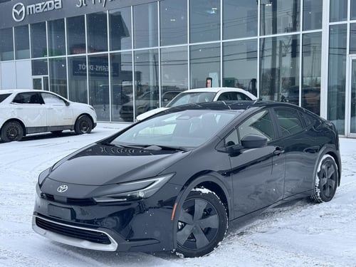 Toyota Prius PHEV SE 2025