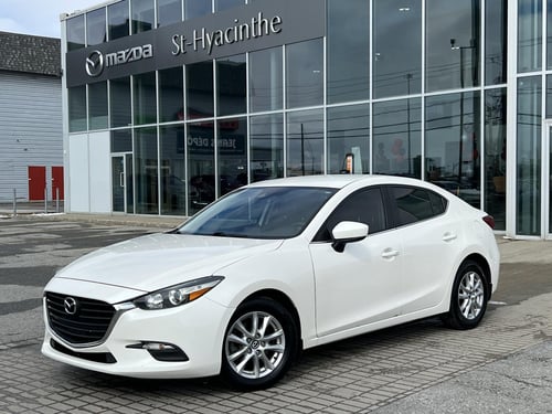 Mazda Mazda3 SE 2018