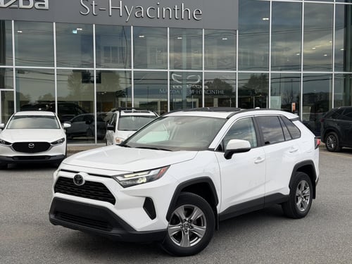 Toyota Rav4 XLE 2024