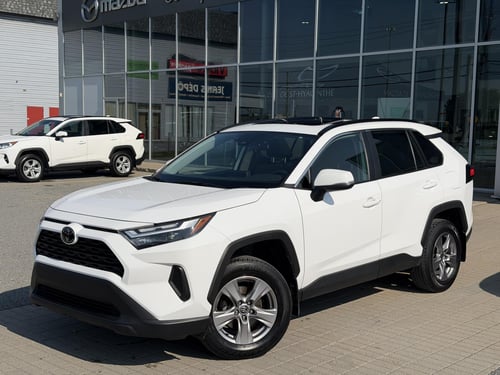 Toyota Rav4 XLE 2024
