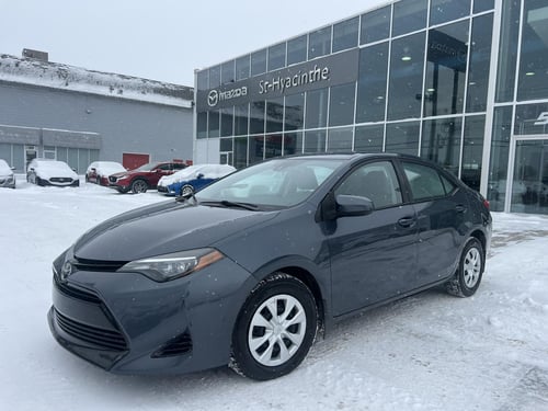 Toyota Corolla CE 2018