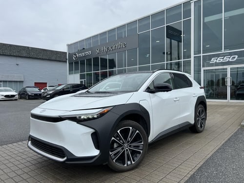 Toyota bZ4X XLE 2024