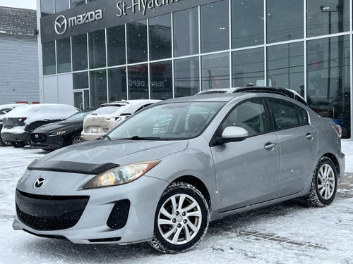 Mazda Mazda3 GS Sky 2012