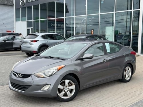 Hyundai Elantra GL 2012