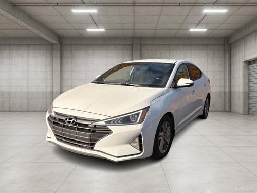 Hyundai Elantra Essential 2019