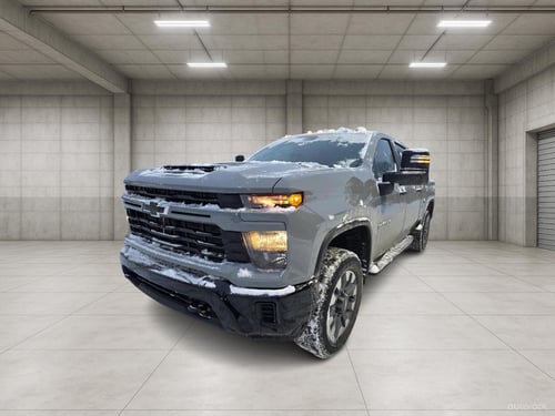 Chevrolet Silverado 2500 Custom 2024